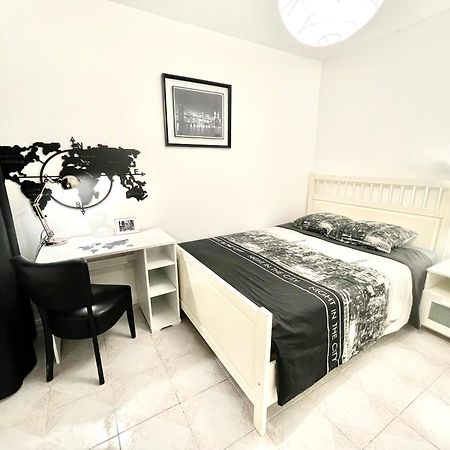 Chambre Privee En Colocation Dans Un Appartement Au Centre De Rillieux La Pape Ngoại thất bức ảnh