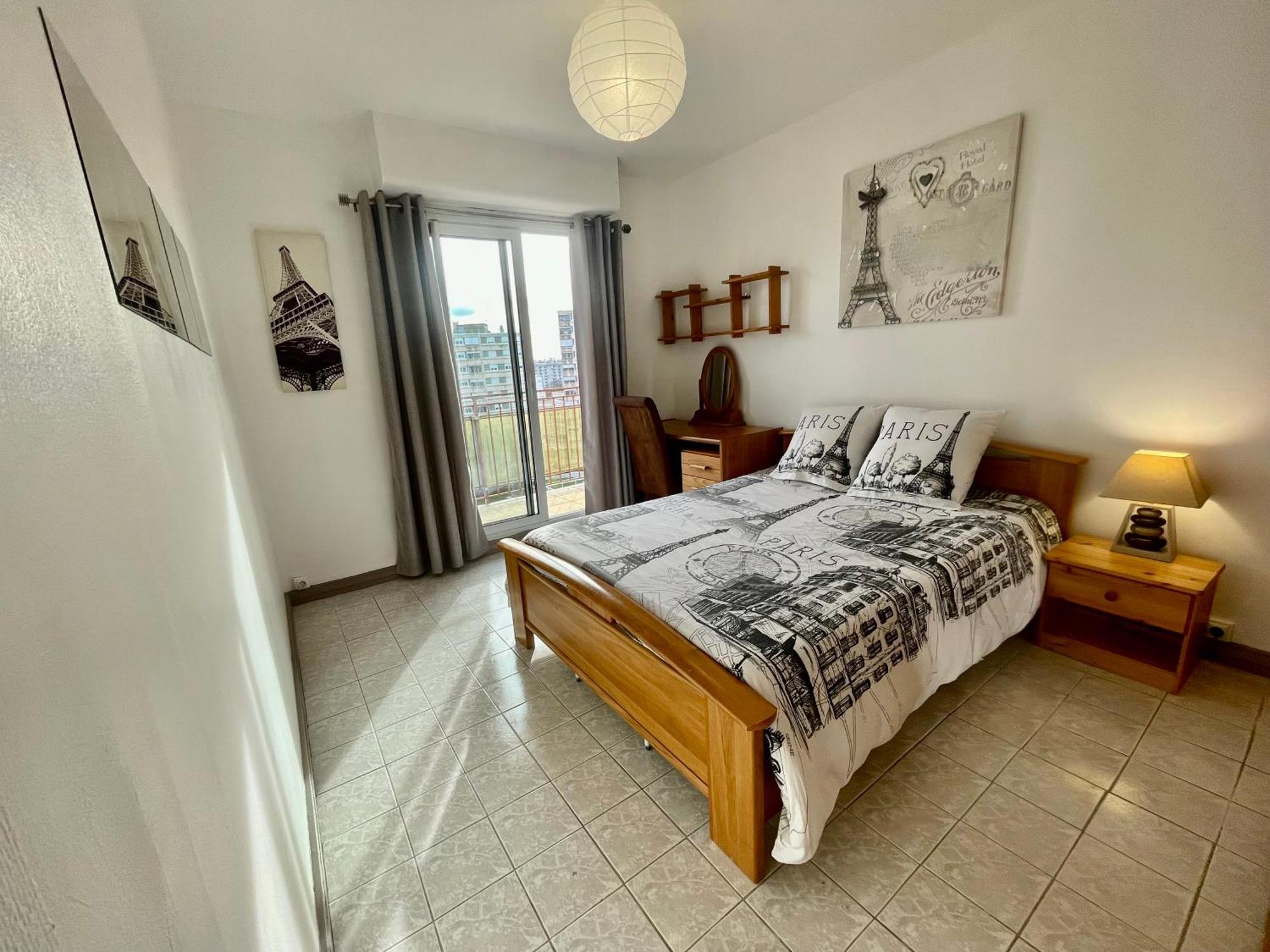 Chambre Privee En Colocation Dans Un Appartement Au Centre De Rillieux La Pape Ngoại thất bức ảnh
